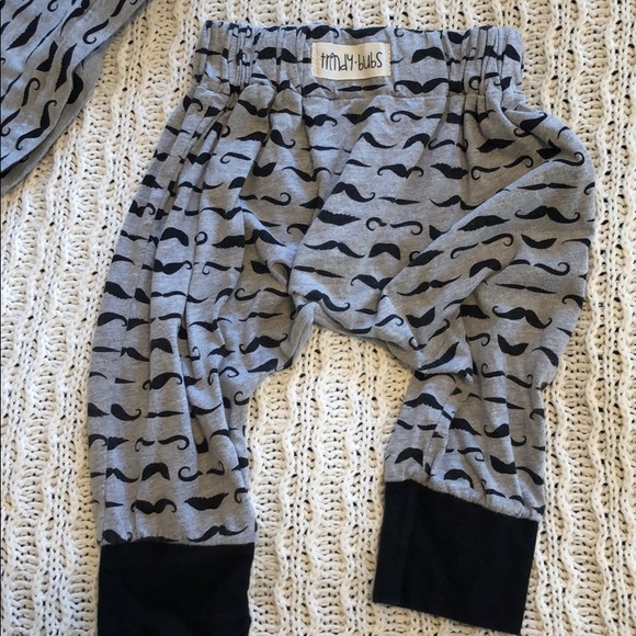 Trendy Bubs Pant & Cap set - Picture 3 of 3